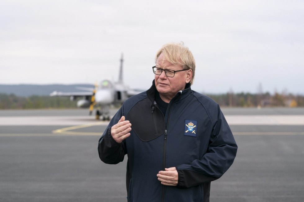 Ruotsin puolustusministerin Peter Hultqvistin mukaan Ruotsin suvereniteettiä tulee aina kunnioittaa. LEHTIKUVA / KAISA SIREN