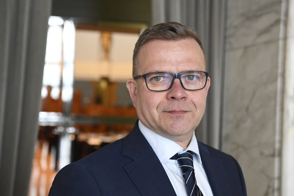 Kokoomuksen puheenjohtaja Petteri Orpo eduskunnassa Helsingissä 3. toukokuuta 2022. LEHTIKUVA / JUSSI NUKARI