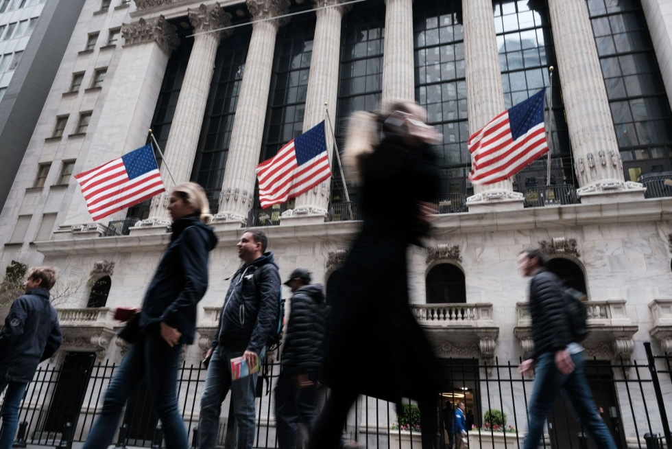 Wall Streetillä laaja-alainen S&P 500 -indeksi laski 3,9 prosenttia. LEHTIKUVA/AFP
