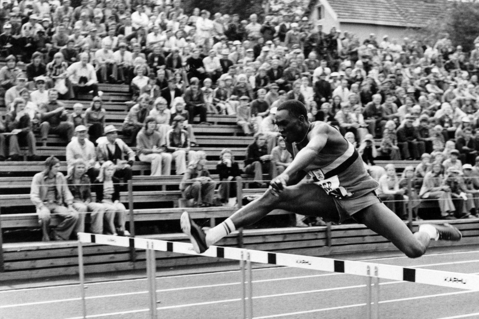 Ugandan John Akii-Bua, 400 metrin aitajuoksun olympiavoittaja vuosimalla 1972, kilpaili Saarijärvellä kolme kertaa.