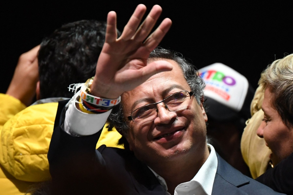 Vasemmistolainen Gustavo Petro on Kolumbian seuraava presidentti. LEHTIKUVA / AFP