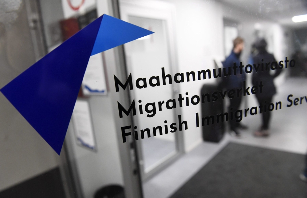 Pikakaistan kautta Suomeen muuttavan henkilön oleskelulupa pyritään käsittelemään Maahanmuuttoviraston mukaan kahdessa viikossa. LEHTIKUVA / Vesa Moilanen