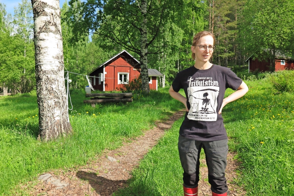 Mari Hakkarainen on kotoisin Joensuusta mutta asuu nykyisin Espoossa.
