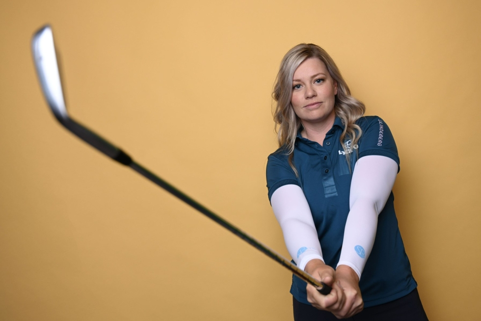Suomalaispelaajat Matilda Castren (kuvassa) ja Sanna Nuutinen eivät hätyyttele kärkisijoja golfin naisten kauden kolmannessa arvoturnauksessa Yhdysvalloissa. LEHTIKUVA/AFP