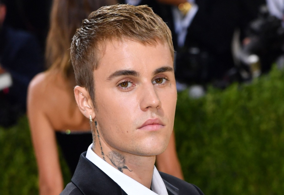 Justin Bieber on laittanut maailmankiertueensa tauolle sairauden vuoksi. LEHTIKUVA/AFP