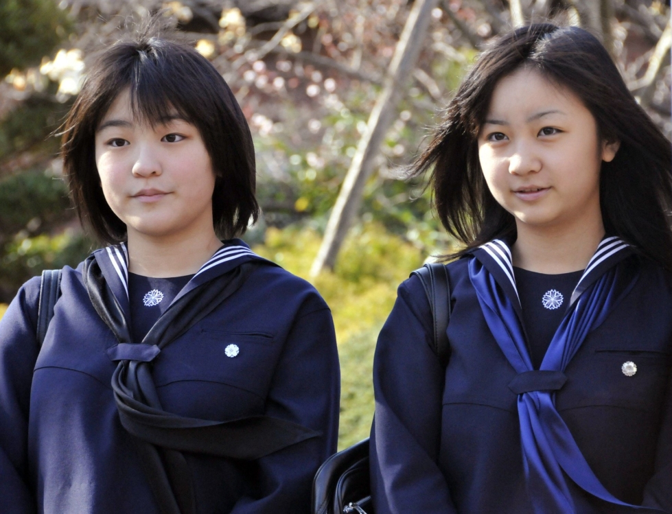 Japanilaisissa kouluissa on perinteisesti noudatettu tiukkoja ulkonäkösääntöjä, ja yläkouluissa ja lukioissa käytetään yleisesti koulu-univormuja. LEHTIKUVA/AFP