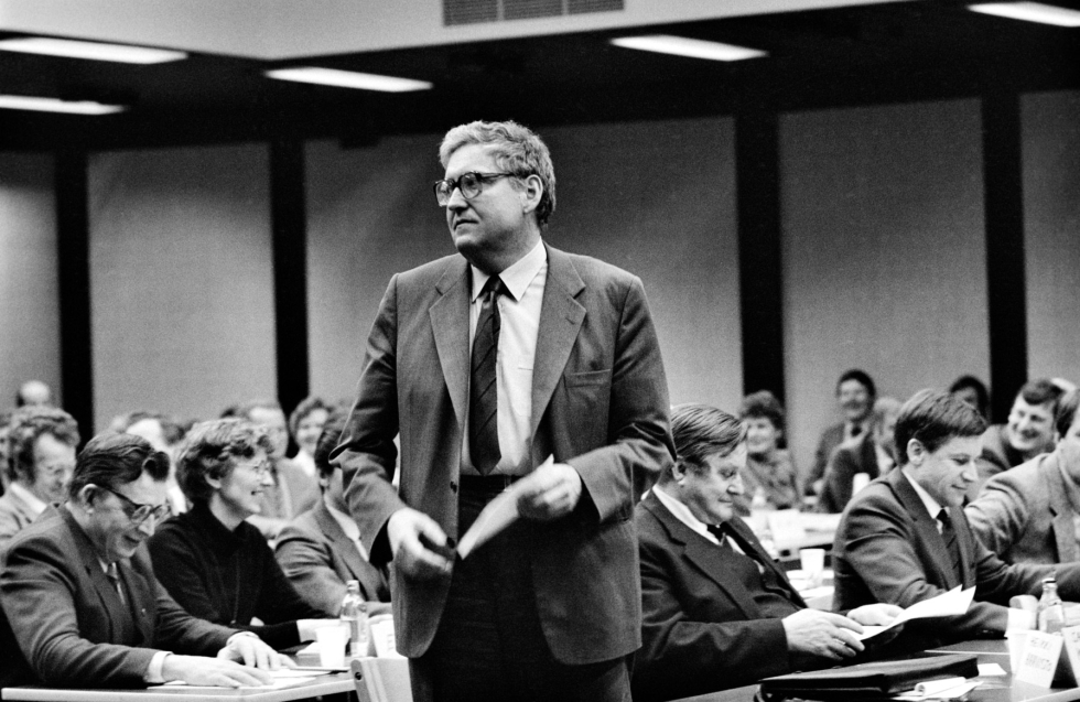 MTK:n puheenjohtaja Heikki Haavisto valtuuskunnan kokouksessa 26. maaliskuuta 1986. LEHTIKUVA / Hannu Ruuskanen