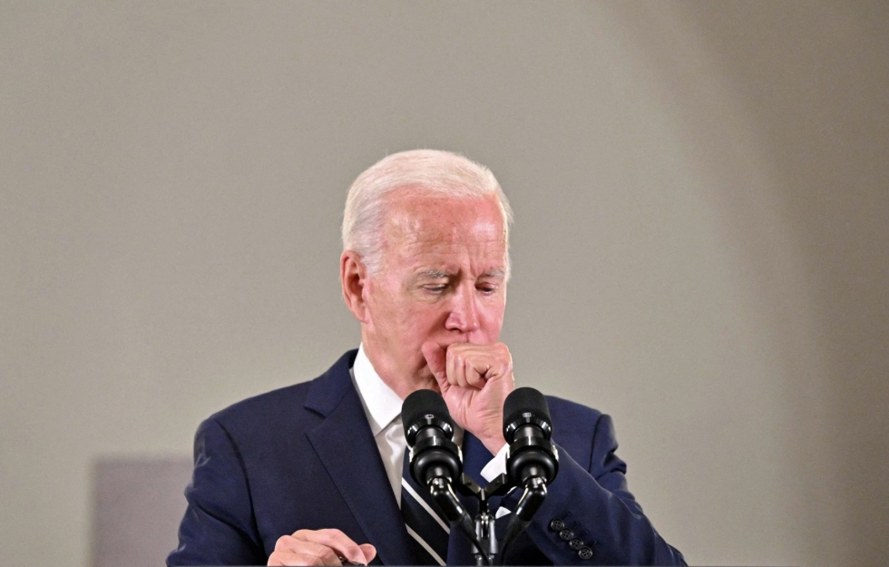 Yhdysvaltain presidentti Joe Biden on koronatartunnan saatuaan hoitanut virkaansa etätyönä. LEHTIKUVA / AFP