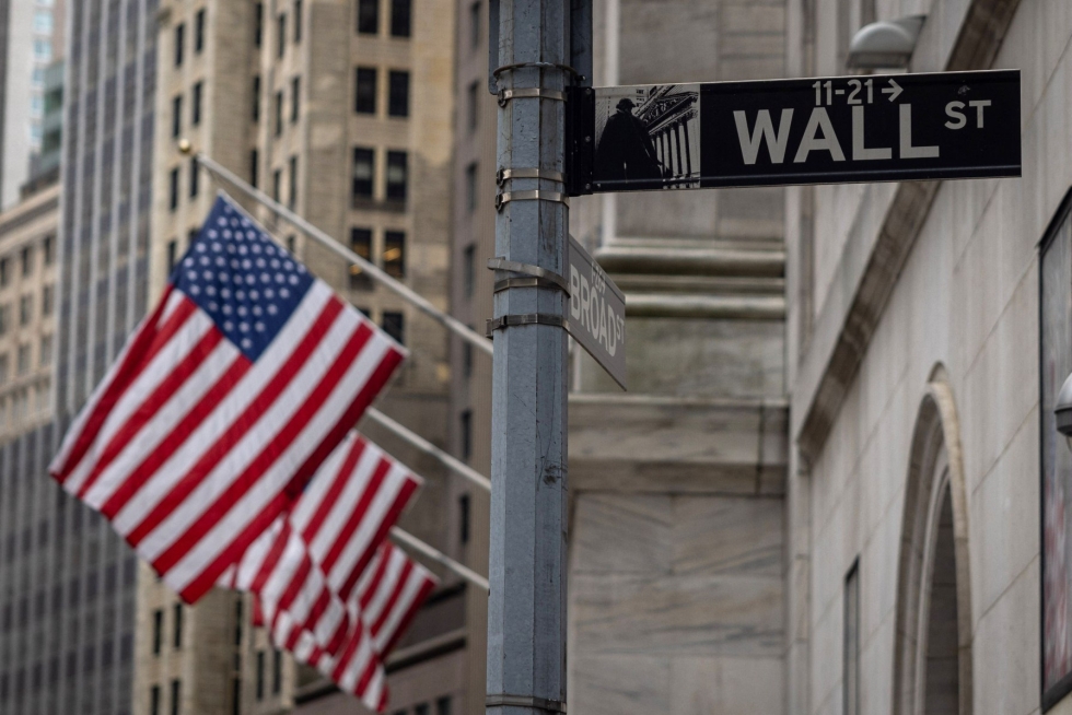 Yhdysvaltain talous on supistunut nyt kaksi vuosineljännestä peräkkäin. Kuvituskuva Wall Streetiltä New Yorkista. LEHTIKUVA/AFP