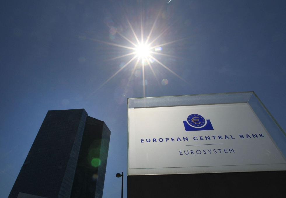 Korkojen nostolla pyritään hillitsemään euromaiden kiivasta inflaatiovauhtia. LEHTIKUVA/AFP