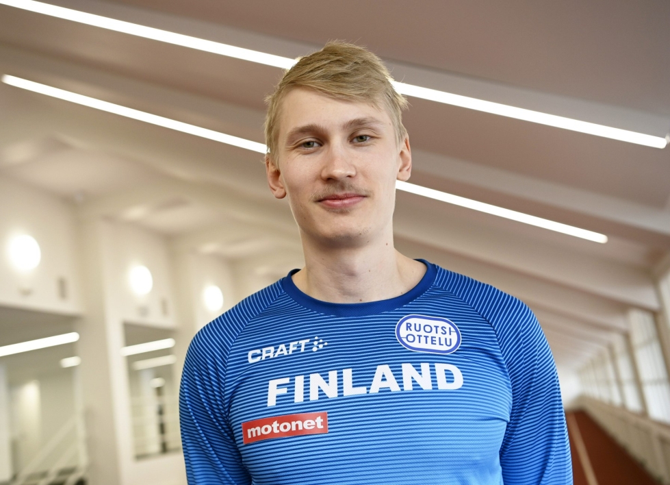 Samuli Samuelsson juoksi uuden 100 metrin Suomen ennätyksen, 10,16. LEHTIKUVA / Vesa Moilanen