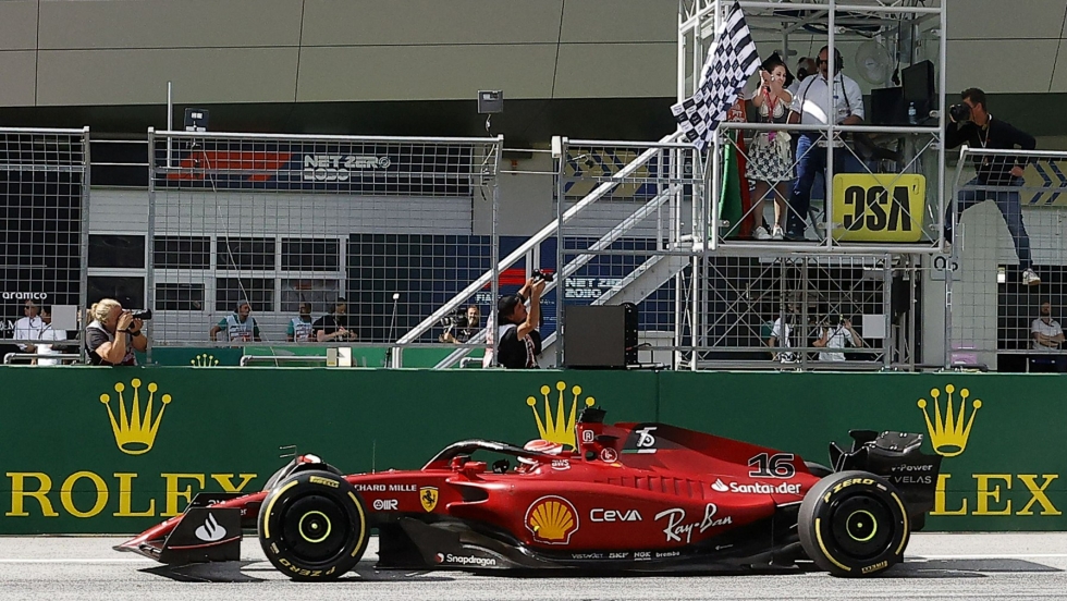 Ferrarin Charles Leclerc ajoi dramaattisen voiton formula 1:n MM-sarjan 11. kilpailussa Itävallan gp:ssä. LEHTIKUVA/AFP