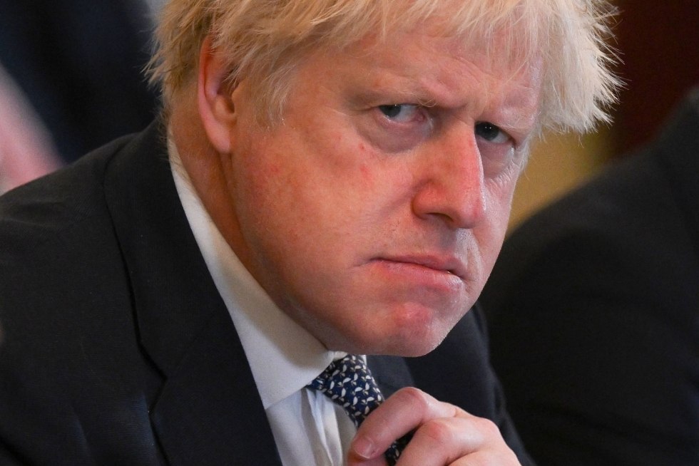 Boris Johnson kertoi aikovansa jatkaa pääministerinä kunnes seuraaja on valittu. LEHTIKUVA/AFP