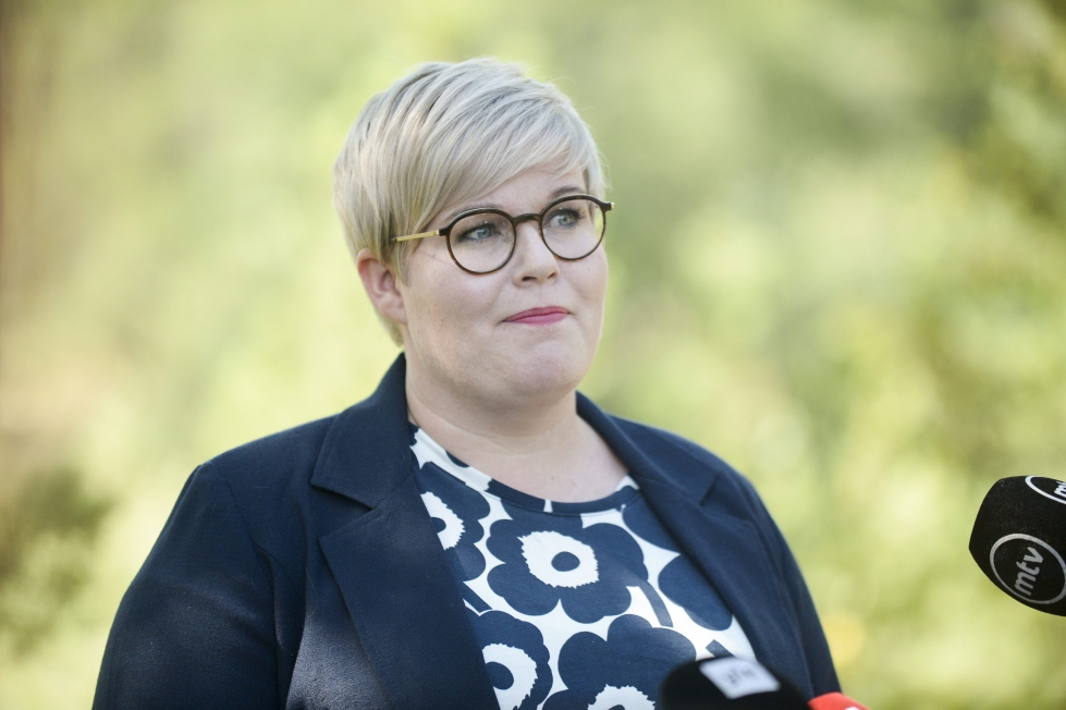Valtiovarainministeri Annika Saarikko kertoi valtiovarainministeriön sisäisten budjettineuvotteluiden tilanteesta tiedotustilaisuudessaan Espoossa 3. elokuuta.