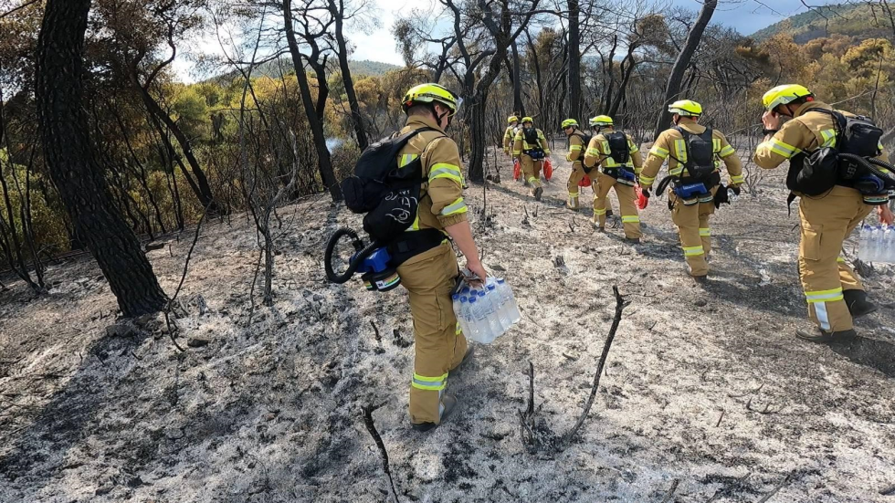 Pohjois-Karjalan pelastuslaitokselta on kuusi henkilöä parhaillaan sammuttamassa Kreikan metsäpaloja.