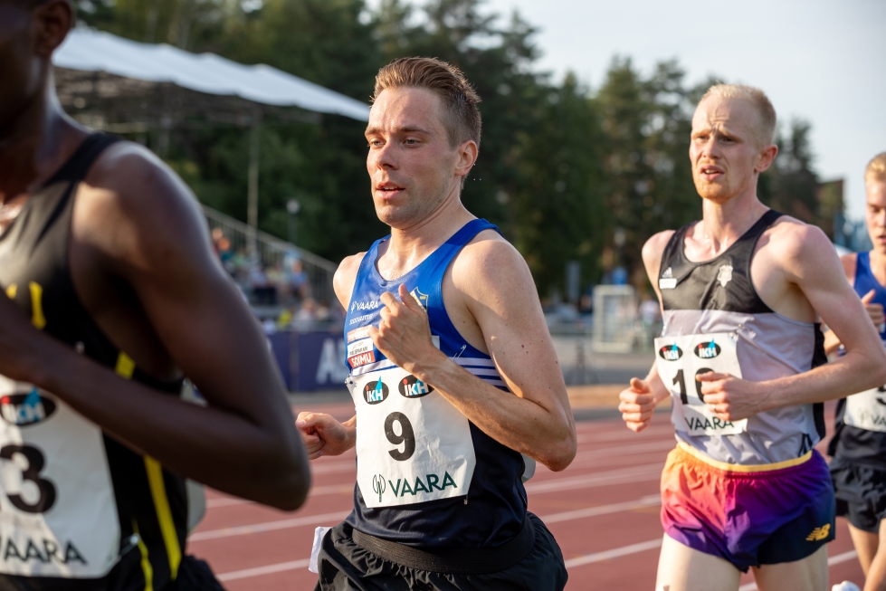 Neljäs mitali oli lähellä, kun Katajan Arttu Vattulainen juoksi kymppitonnilla neljänneksi ajalla 30.18,02.
