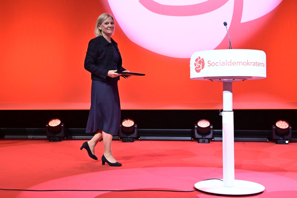 Pääministeri Magdalena Anderssonin puolue sosiaalidemokraatit lisäsi vaaleissa äänimääräänsä selvästi ja on yhä ylivoimaisesti suurin puolue yli 30 prosentin osuudella äänistä. LEHTIKUVA/AFP