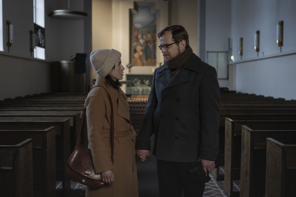 Iina Kuustonen ja Antti Luusuaniemi tekevät uriensa parhaat elokuvaroolit.