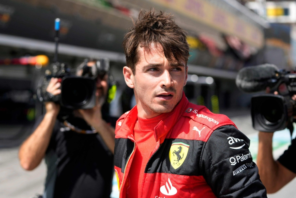 Ferrarin Charles Leclerc lähtee huomenna paalupaikalta F1:n Italian gp:ssä. LEHTIKUVA / AFP 