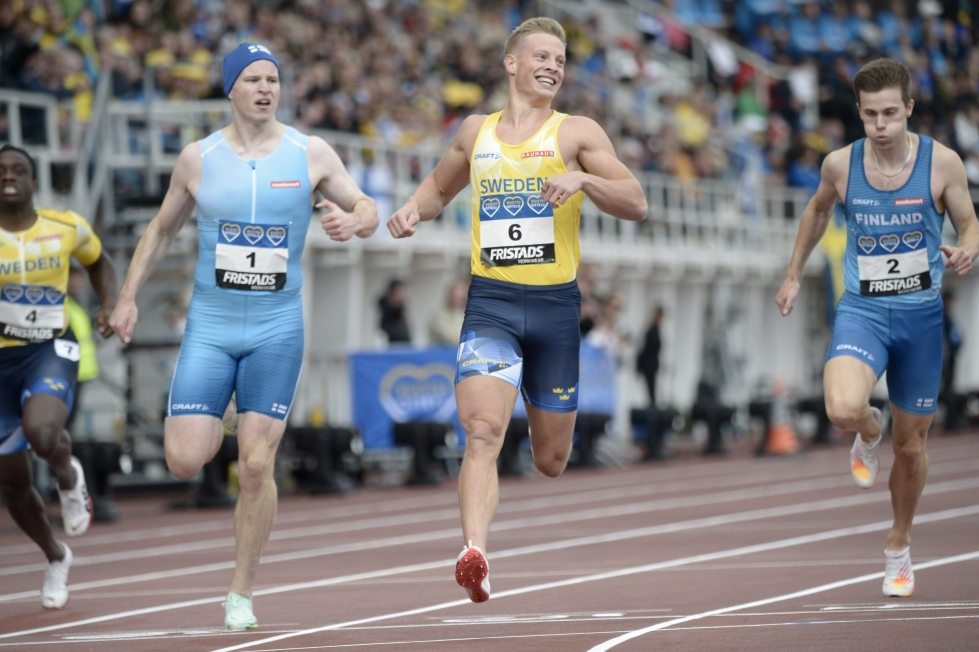 Purola taipui 200 metrillä Ruotsin Henrik Larssonille, joka vei jo lauantaina 100 metrin voiton. Purolan aika oli 20,99, kun heinäkuinen SE-tulos on 20,45. LEHTIKUVA / MIKKO STIG