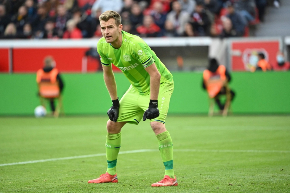 Lukas Hradeckyn seurajoukkueella Bayer Leverkusenilla on ollut vaikea alkukausi. LEHTIKUVA/AFP