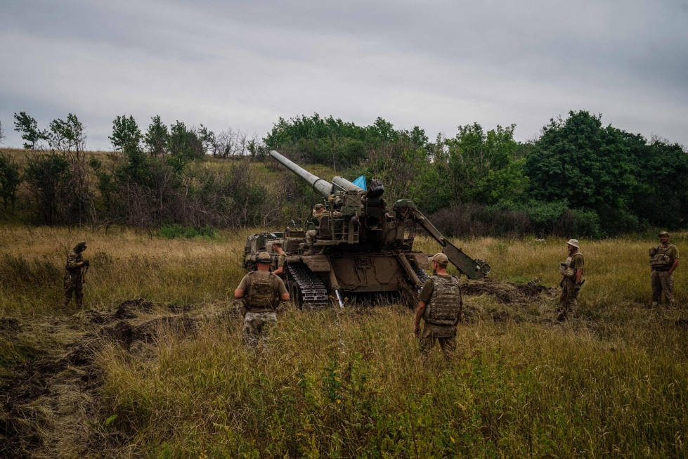 Ukrainan joukot ovat presidentti Volodymyr Zelenskyin mukaan vallanneet takaisin 30 asutuskeskusta Harkovan alueella. Kuvassa Ukrainan armeijan joukkoja. LEHTIKUVA/AFP