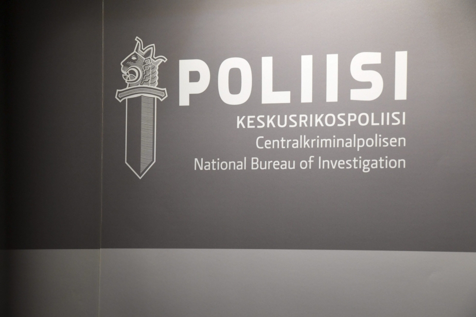 KRP epäilee poliisin virka-autoihin Kuopion poliisiasemalla kohdistuneesta ampumisesta yhtä henkilöä. Hänet vangittiin maanantaina. Arkistokuva. LEHTIKUVA / Heikki Saukkomaa