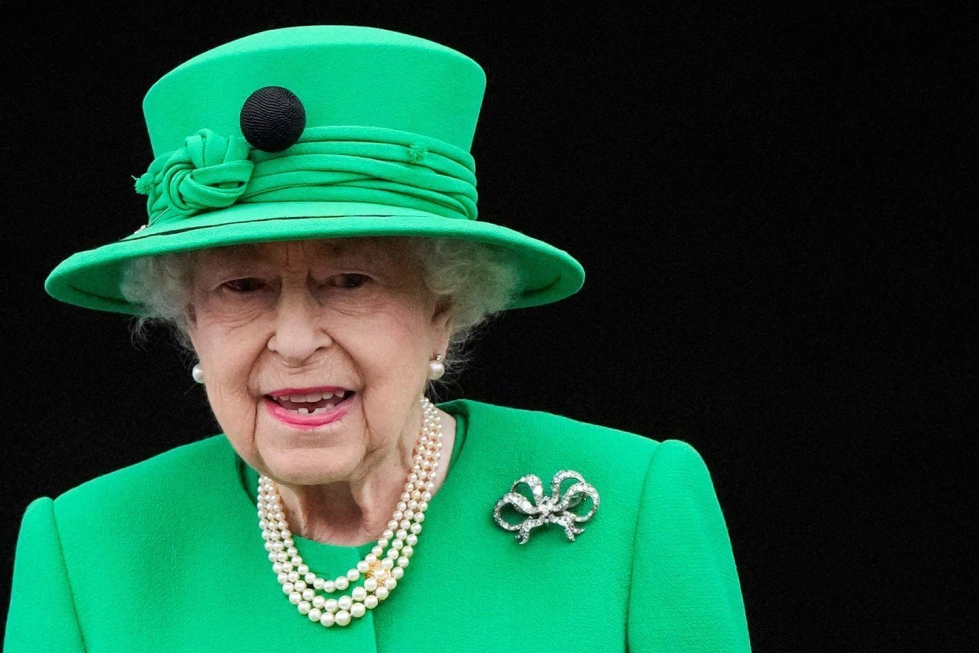 Kuningatar Elisabet kuvattuna kesäkuussa.