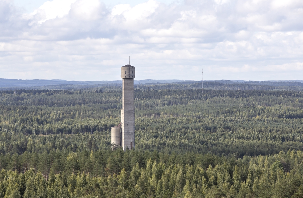 FinnCobalt Oy on hakenut Keretin kaivostornin suojelun purkamista, koska se katsoo tornin haittaavan suunniteltua uutta kaivostoimintaa. Lisäksi torni on huonossa kunnossa.