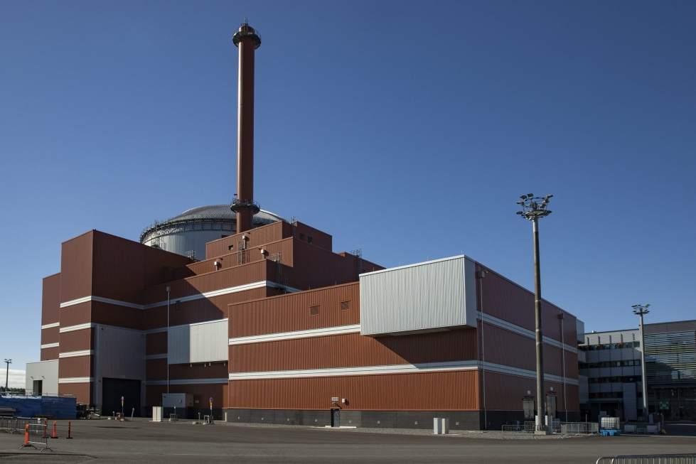 Olkiluodon ydinvoimalan kolmosreaktorin on ollut määrä aloittaa sähköntuotanto marraskuun 13. päivä ja säännöllinen sähköntuotanto joulukuun lopulla. LEHTIKUVA / Roni Lehti