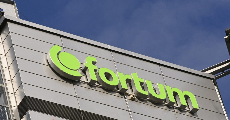 Fortum raportoi nyt Uniperin tuloksen lopetettuina toimintoina, koska Saksan valtio on ostanut Fortumin osuuden Uniperista.  LEHTIKUVA / HEIKKI SAUKKOMAA
