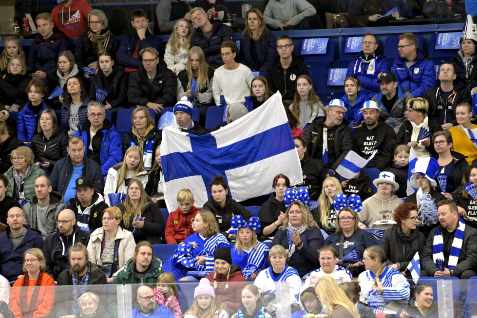Ringeten MM-kisoja pelataan Espoossa, ja Suomen joukkueen faneilla on ollut aihetta juhlaan. LEHTIKUVA / JUSSI NUKARI