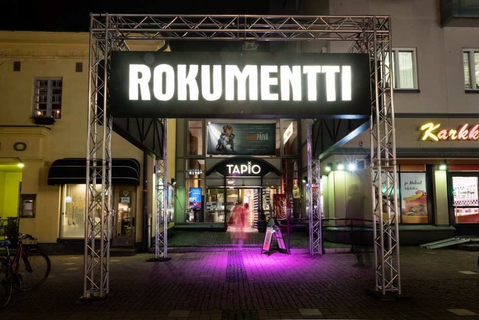 Tuktam – Between Words esitetään Rokumentissa 20. marraskuuta.