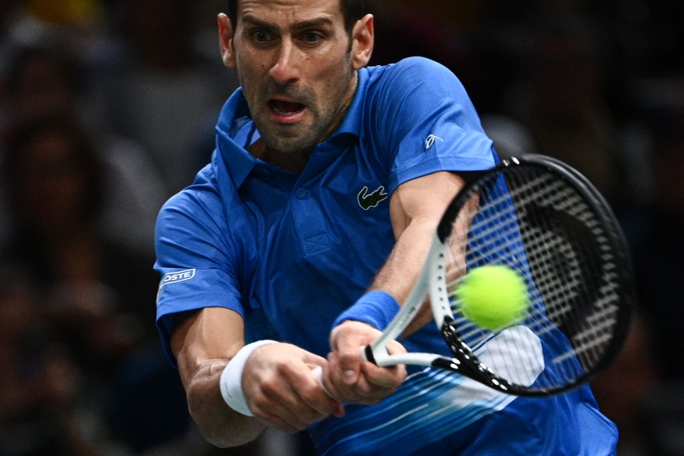 Novak Djokovic, 35, on maailmanlistan entinen ykköspelaaja.  Australian avointen mestaruuden hän on voittanut yhdeksän kertaa. LEHTIKUVA/AFP