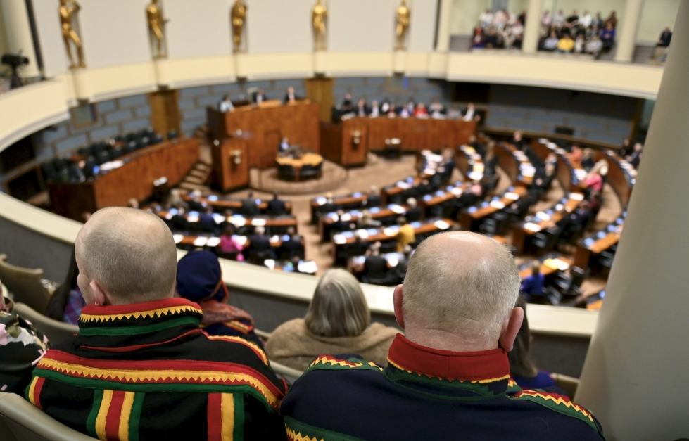 Eduskunnassa lähetekeskustelussa on tänään hallituksen esitys saamelaiskäräjistä annetun lain muuttamisesta. LEHTIKUVA / Heikki Saukkomaa