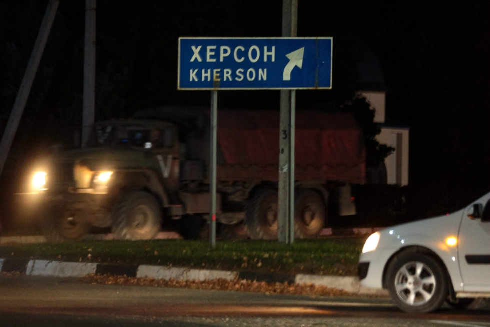 Venäjä on määrännyt joukkonsa vetäytymään Hersonin kaupungista Ukrainan eteläosassa. LEHTIKUVA/AFP
