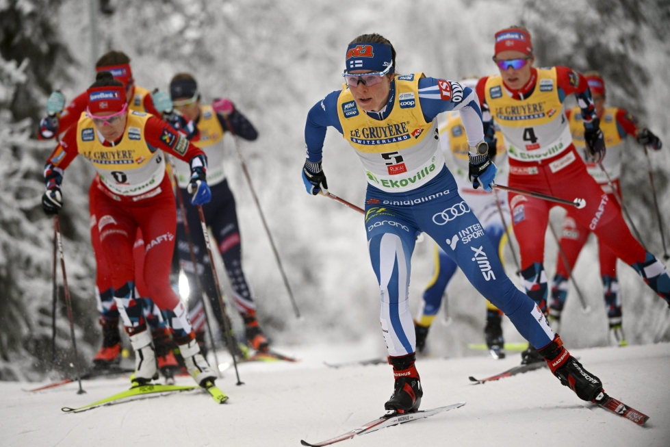 Krista Pärmäkoski pääsi 20 kilometrin kilpailuun viidenneltä sijalta. LEHTIKUVA / Markku Ulander