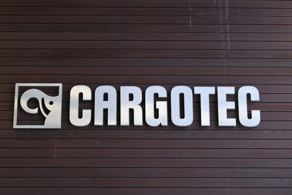 Cargotec kertoo, että se ei kuitenkaan nyt aloita liiketoiminnan aktiivista myyntiprosessia. LEHTIKUVA / MARKKU ULANDER