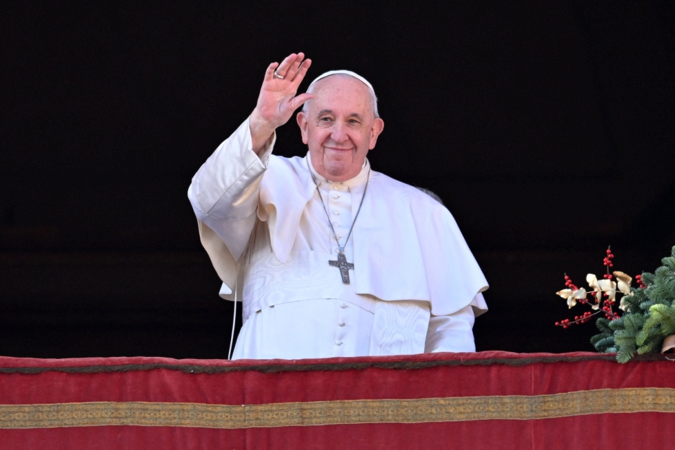 Paavi toivoi konkreettisia solidaarisuuden osoituksia hätää kärsivien auttamiseksi. LEHTIKUVA/AFP