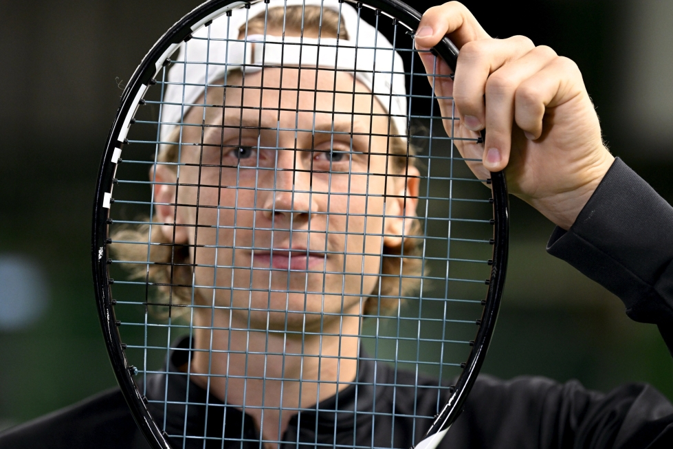Emil Ruusuvuori nousi vuonna 2022 tenniksen kaksinpelin maailmanlistalla sadan paikkeilta sijalle 40. LEHTIKUVA / Jussi Nukari