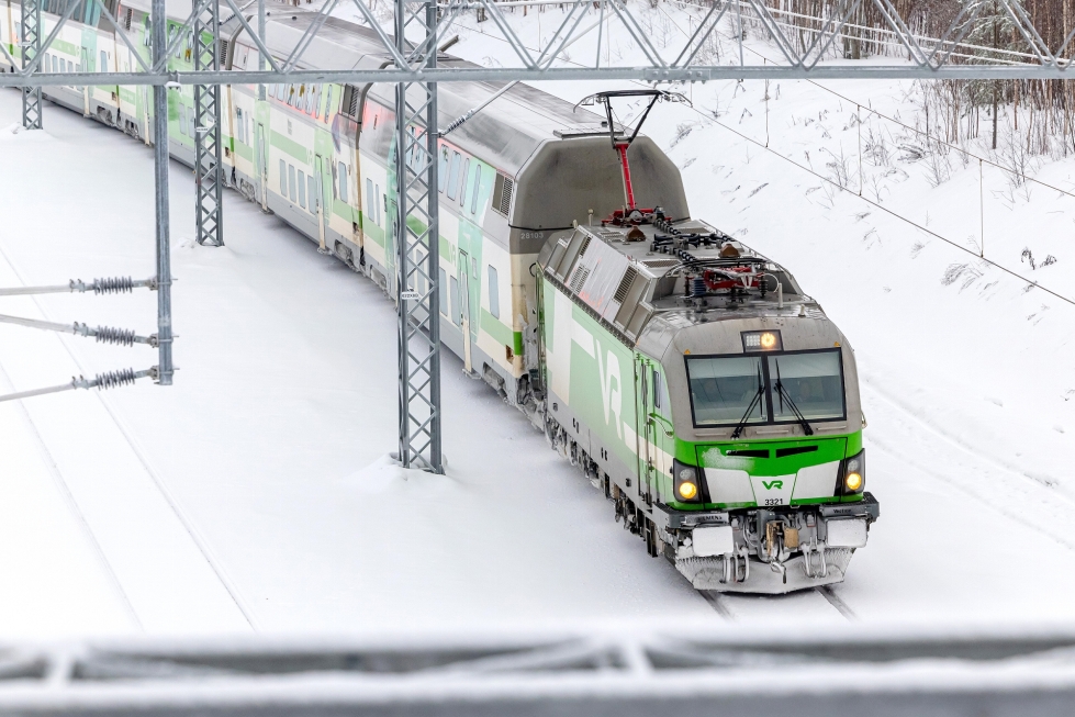 Rautateiden henkilöliikenne koko Suomessa pysähtyy maanantaina alkavan lakon vuoksi.