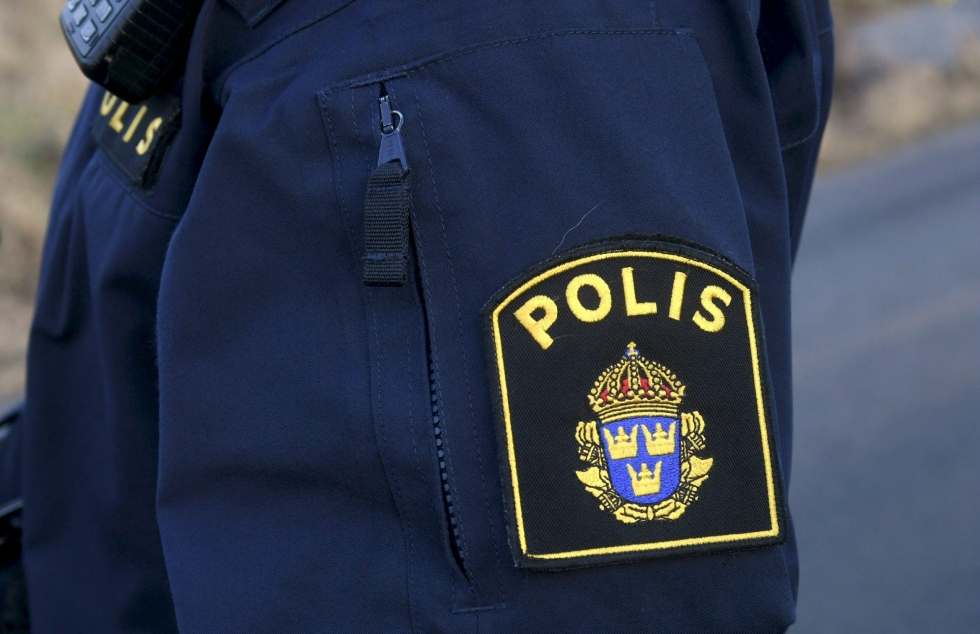 Tukholmassa poliisi on pidättänyt yhteensä viisi ihmistä öisiin räjähdyksiin liittyen. LEHTIKUVA / Markku Ulander