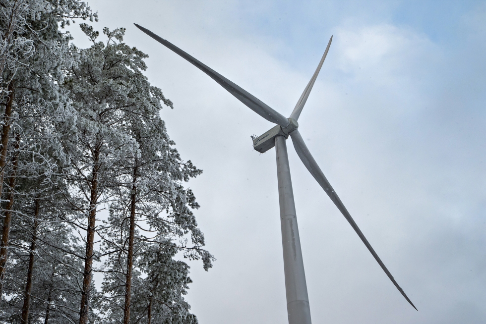 Alle neljä prosenttia Suomen tuulivoimasta sijaitsee valtatie 5:n itäpuolella. Selvityksen mukaan Itä-Suomen tuulivoimarakentamista voidaan lisätä tietyillä toimenpiteillä.