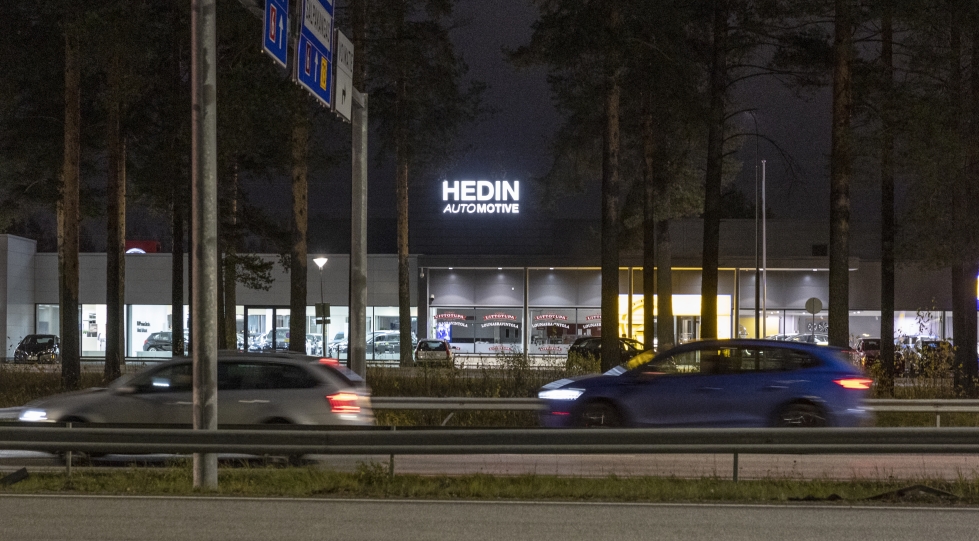 Hedin Automotive osti Laakkosen autoliiketoiminnot vuosi sitten keväällä.