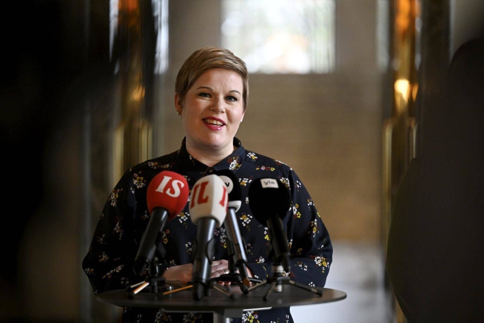 Puheenjohtaja Annika Saarikko on kertonut useaan otteeseen, että vaalitappion kärsinyt keskusta aikoo nyt jäädä oppositioon.