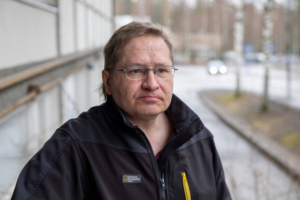 Janne Vuoristo, 55, uskoo kokeneensa työnhaussa syrjintää ikänsä perusteella. "Osa työnantajista valikoi työntekijöitä myös iän perusteella", hän sanoo.