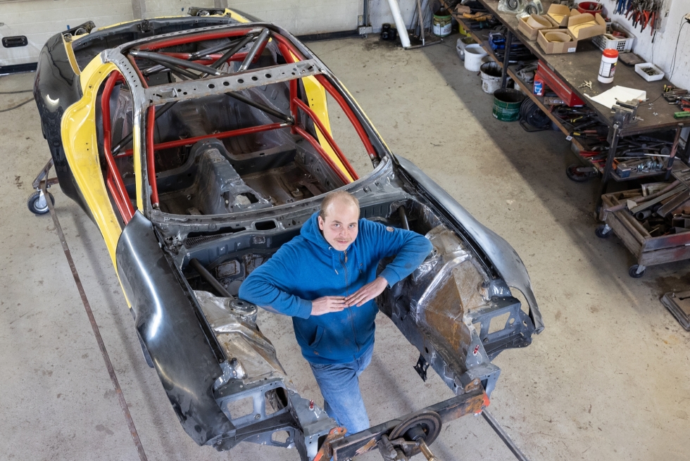 Polvijärveläisen Aleksi Wallingin harrasteauto on ollut kuuden vuoden aikana yhteensä vain puolitoista vuotta ajokunnossa. "Muuten se on ollut purettuna, kesken tai rikki."