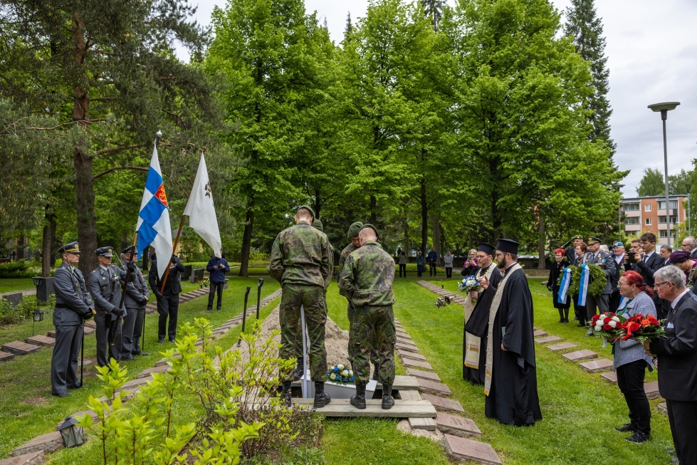 Sankarivainaja korpraali Mikael Ipatti haudattiin Joensuun sankarihautausmaahan sunnuntaina 4. kesäkuuta.
