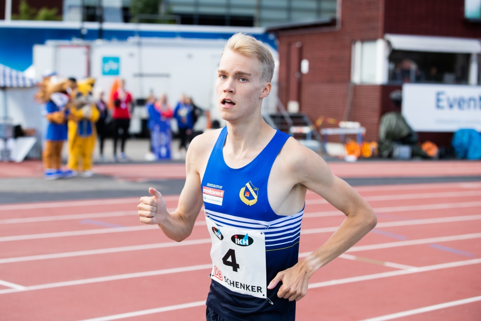 Katajan Mika Kotiranta avasi hallikautensa Norjassa omalla 3000 metrin ennätyksellä. Arkistokuva.