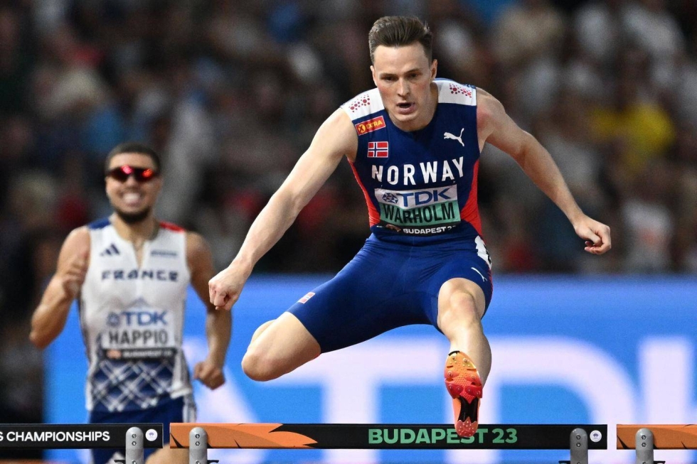 Suomen lisäksi keskiviikkoiltaa odotetaan myös Norjassa. Karsten Warholm on suosikki 400 metrin aitojen mestariksi. 